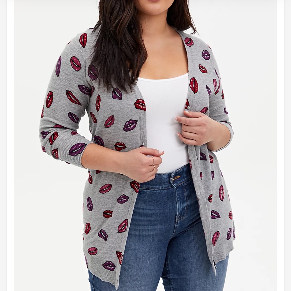 Torrid Light Heather Grey Lips Slub Boyfriend Cardigan Sweater Plus Size 2 2X